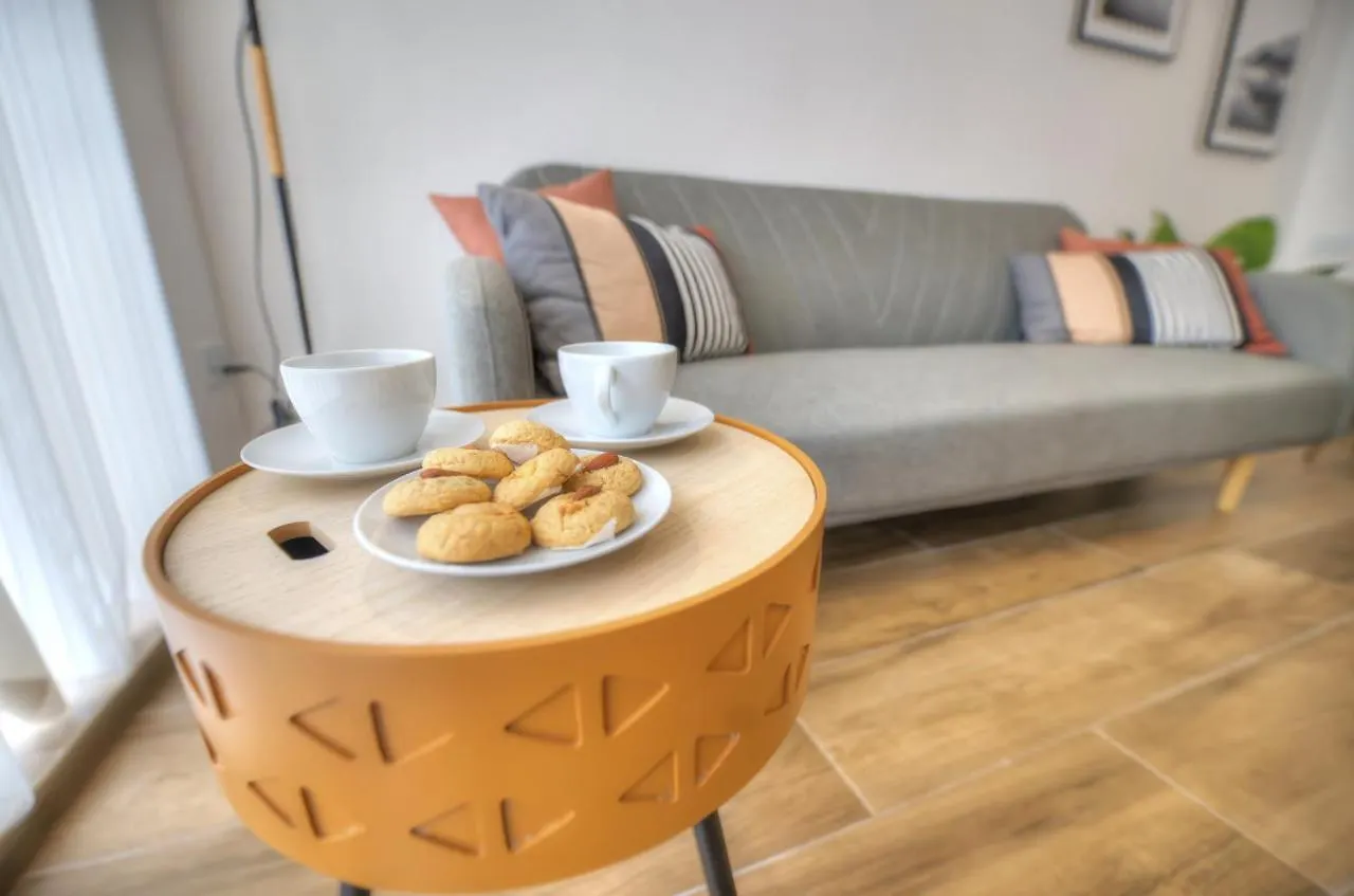 Modern And Centrally Located Large One Bedroom Apartment Kbon1-1 Pieta Malta